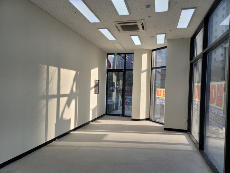 Home 7 svg+xml;charset=utf