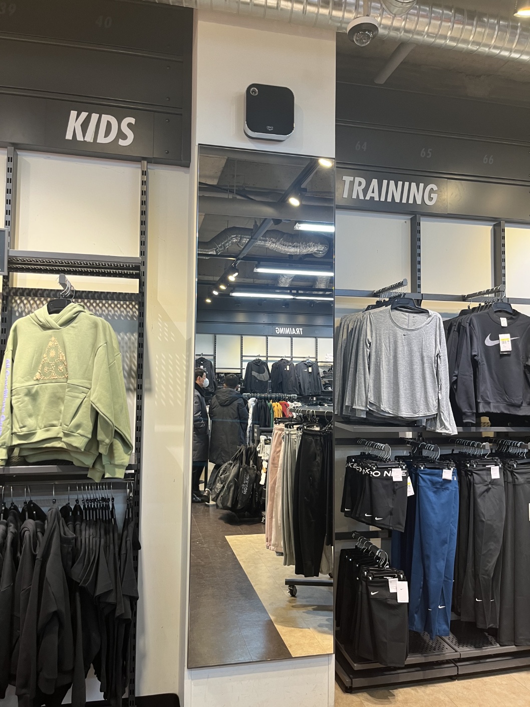 강남 복합상가 철거 현장