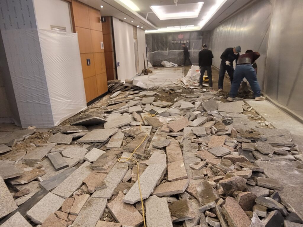 서울 경기 수도권 철거업체 공간철거 상가 사무실 아파트 철거 및 원상복구 현장