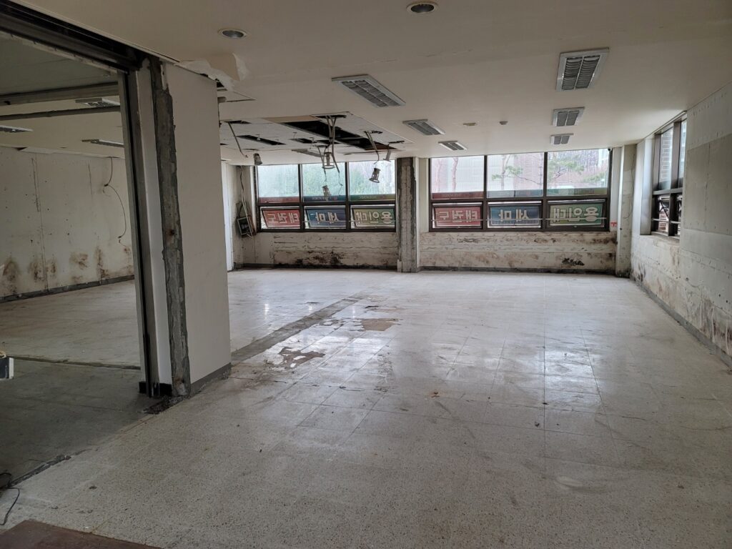 별내 태권도학원 철거 시공사례 | 학원 철거 및 원상복구 전문 공간철거 13 별내 철거업체 원상복구