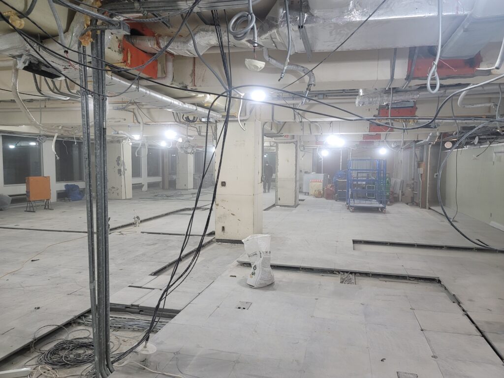 광화문 철거업체 | 대형 오피스 빌딩 1개층 전체 철거 시공사례 13 광화문 오피스 철거 진행 과정