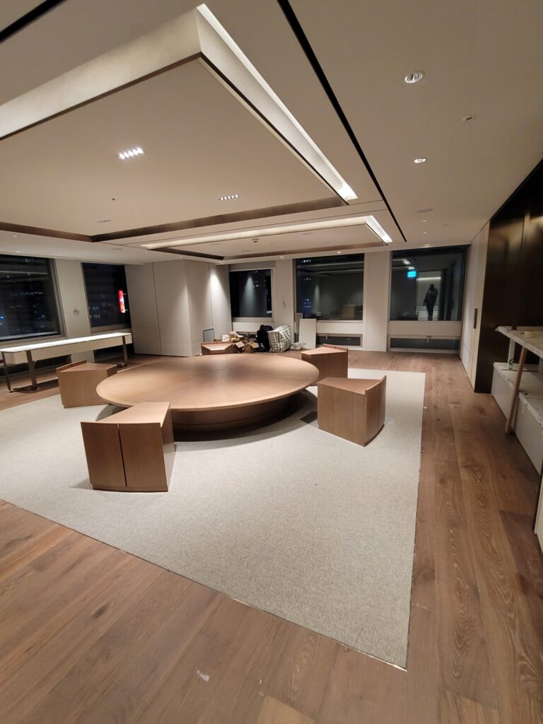 광화문 철거업체 | 대형 오피스 빌딩 1개층 전체 철거 시공사례 3 광화문 사무실 철거 전 모습