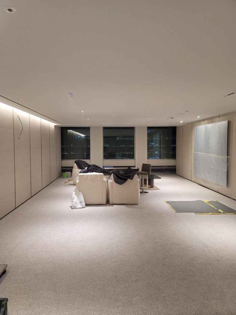 광화문 철거업체 | 대형 오피스 빌딩 1개층 전체 철거 시공사례 7 광화문 사무실 철거 전 모습